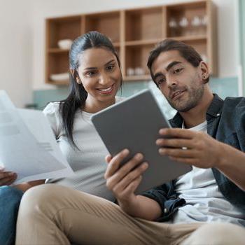 Couple on iPad